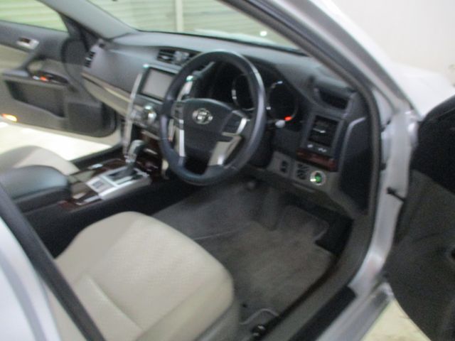 Toyota MARK X 2012-08 182233-12