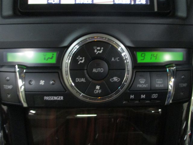 Toyota MARK X 2012-08 182233-18