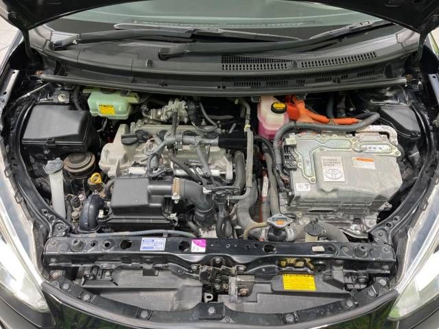 Toyota AQUA 2015-03 190322-18