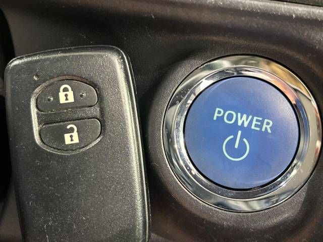 Toyota AQUA 2015-03 190322-7