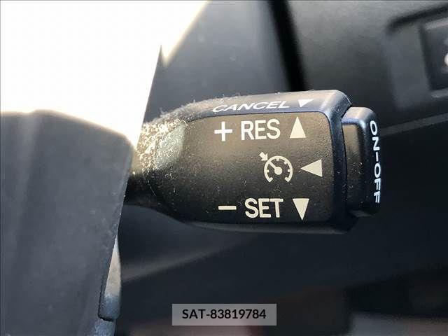 Toyota ALPHARD 2012-05 219330-6