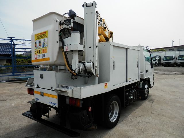 Isuzu ELF TRUCK 2007-04 3438-2