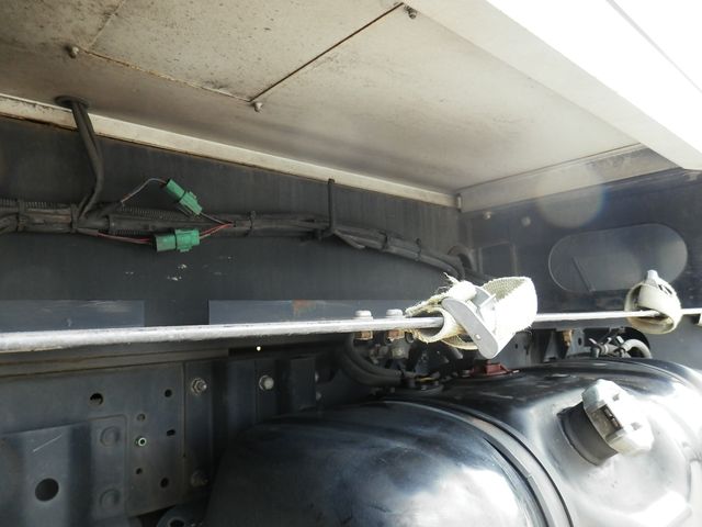 Isuzu ELF TRUCK 2007-04 3438-23