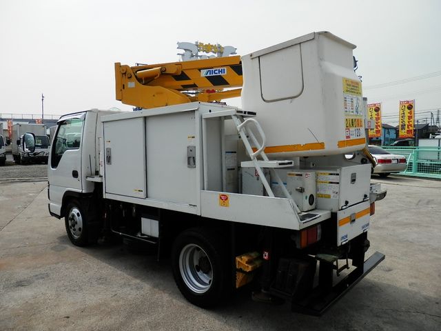 Isuzu ELF TRUCK 2007-04 3438-3