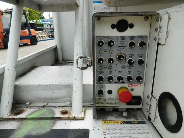 Isuzu ELF TRUCK 2007-04 3438-16