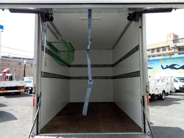 Nissan ATLAS 2015-09 12183-10