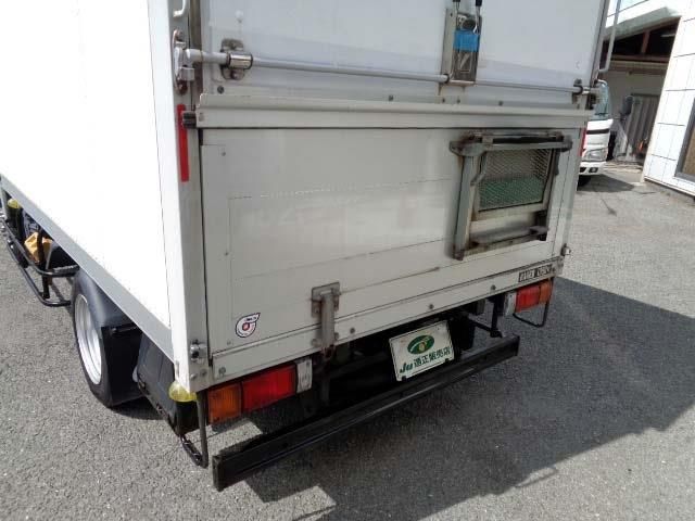Nissan ATLAS 2015-09 12183-13