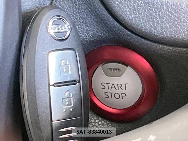 Nissan NOTE 2017-01 330858-6