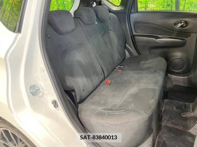 Nissan NOTE 2017-01 330858-9