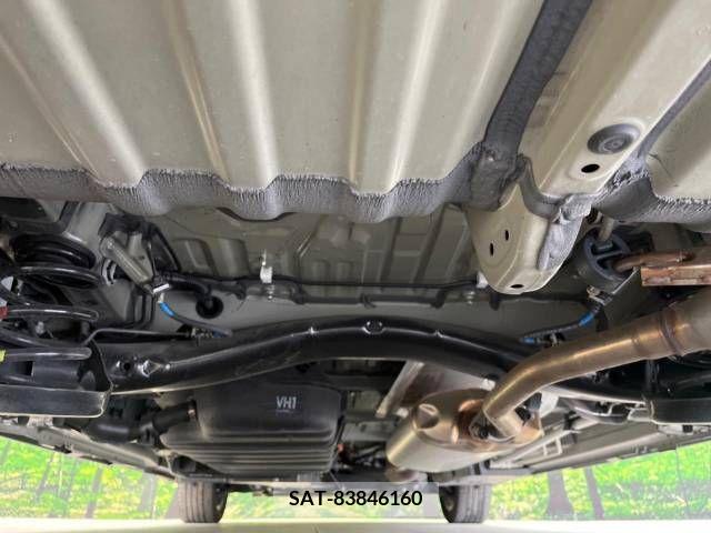 Toyota VOXY HYBRID 2022-03 289644-19