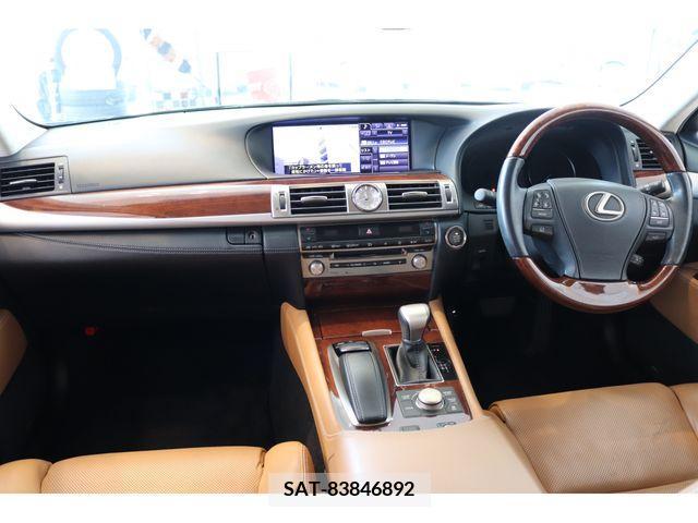 Lexus LS 2013-01 253707-13