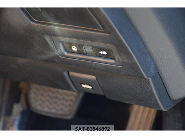 Lexus LS 2013-01 253707-17