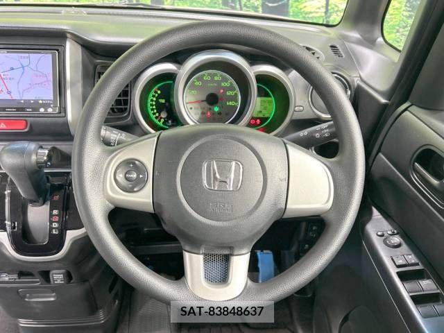 Honda N BOX 2013-07 278736-11