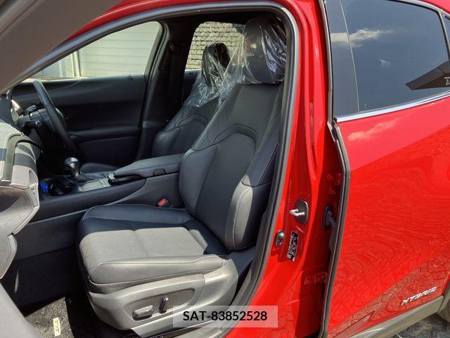 Lexus UX 2019-12 363073-22
