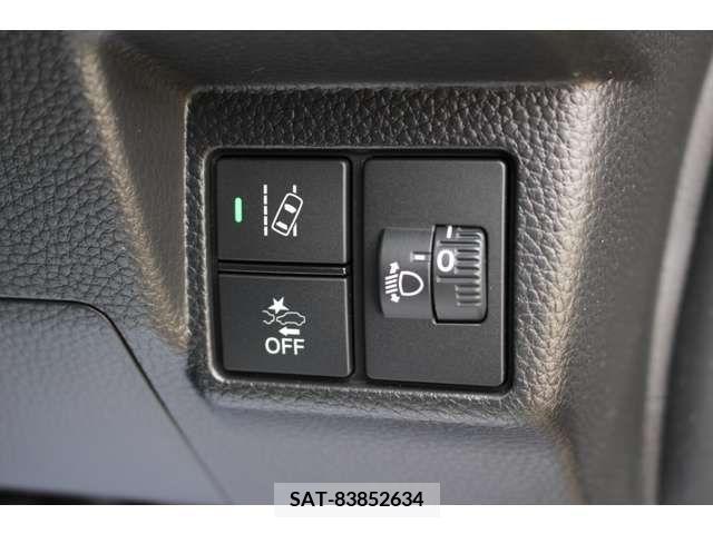 Honda N BOX CUSTOM 2022-04 307401-17