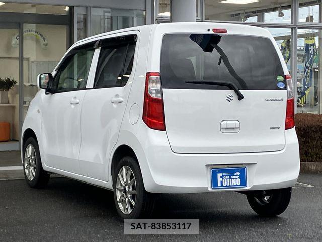 Suzuki WAGON R 2014-01 246444-2