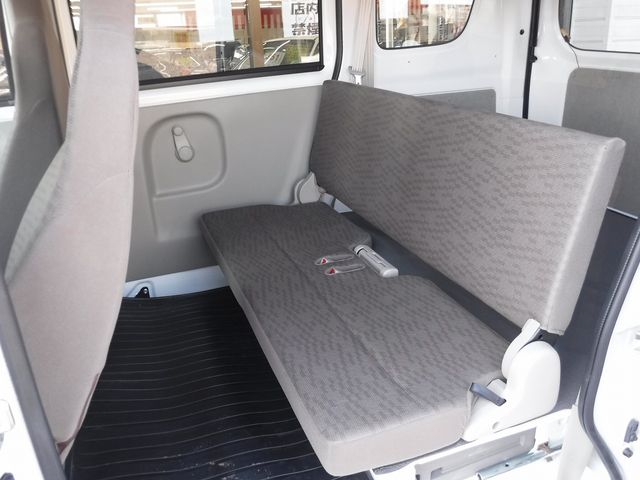 Suzuki EVERY 2023-06 27364-11