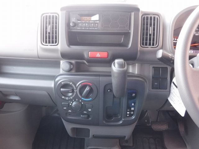 Suzuki EVERY 2023-06 27364-12