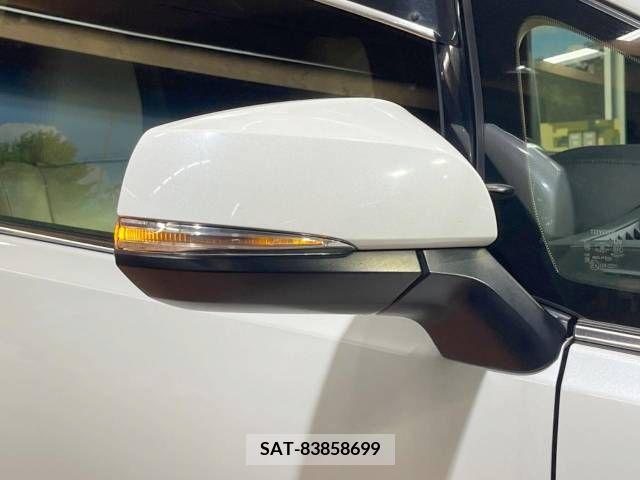 Toyota ALPHARD 2015-08 299299-19