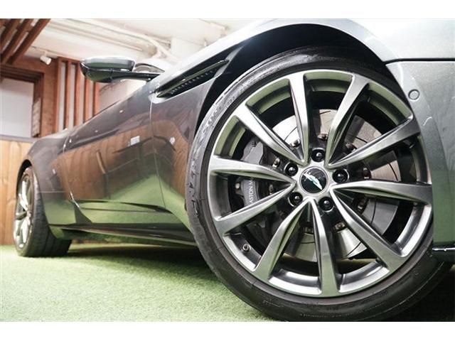 Aston Martin Aston Martin 2019-04 187072-2