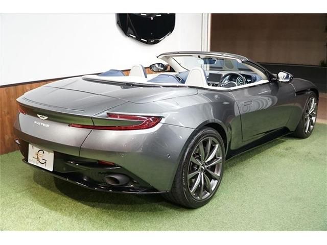 Aston Martin Aston Martin 2019-04 187072-12