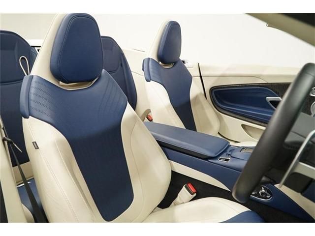 Aston Martin Aston Martin 2019-04 187072-25