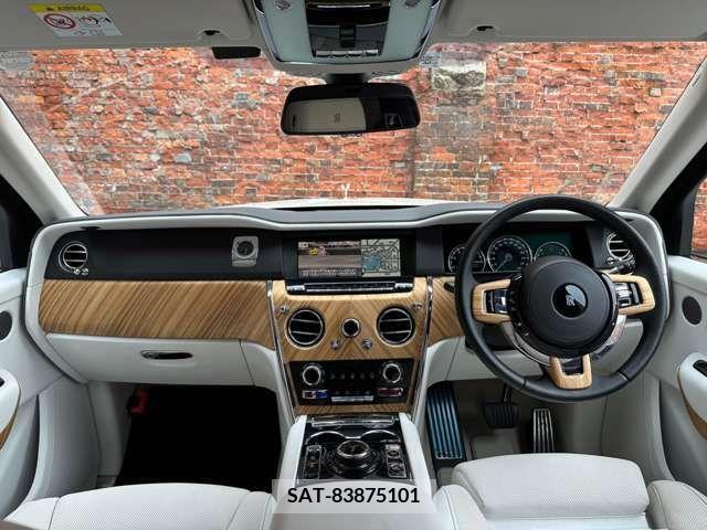 ROLLS-ROYCE CULLINAN 2019-06 211284-11