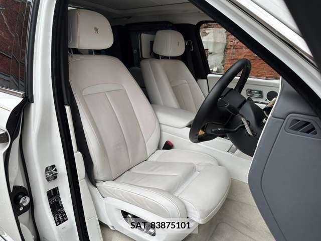 ROLLS-ROYCE CULLINAN 2019-06 211284-10