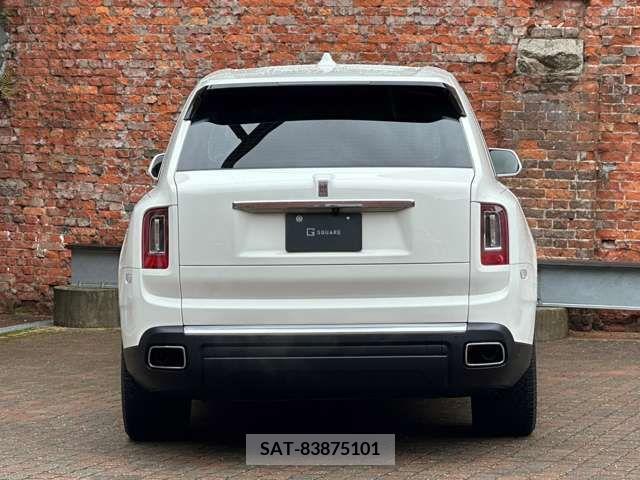 ROLLS-ROYCE CULLINAN 2019-06 211284-4