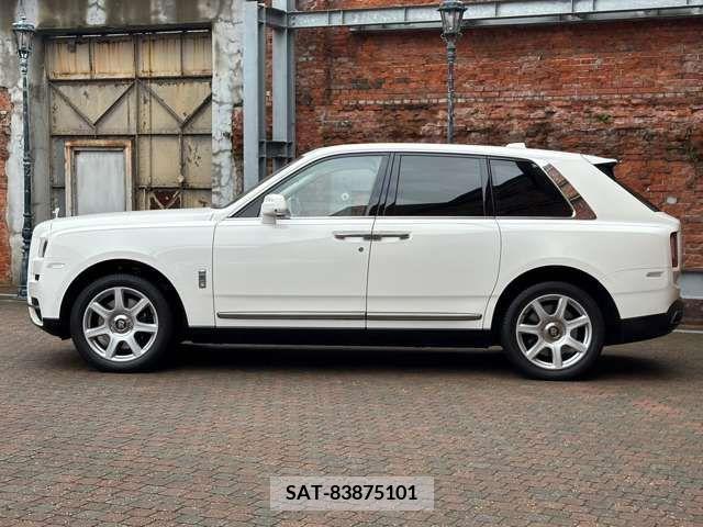 ROLLS-ROYCE CULLINAN 2019-06 211284-3