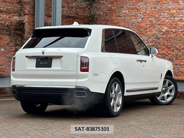 ROLLS-ROYCE CULLINAN 2019-06 211284-5