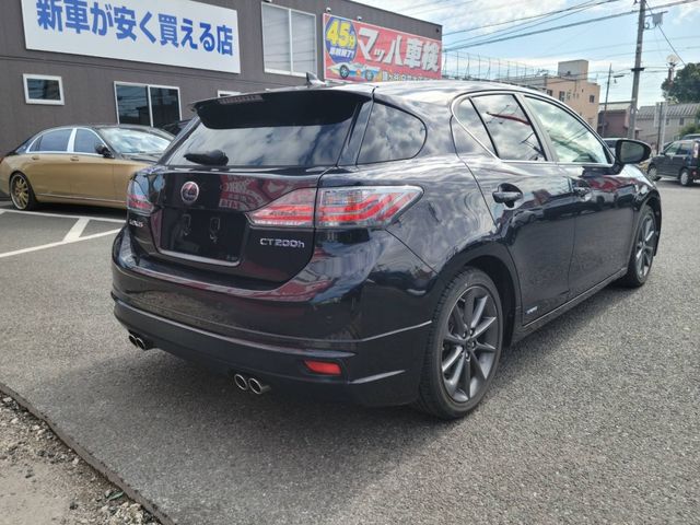 Lexus CT 2012-10 8843-1