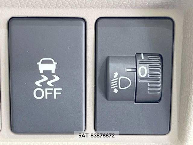 Honda N-WGN 2014-03 307689-6