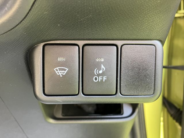 Toyota AQUA 2015-04 7847-17