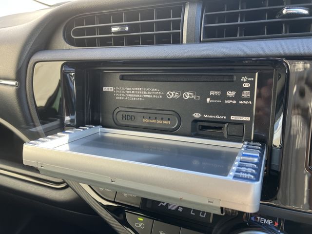 Toyota AQUA 2015-04 7847-10