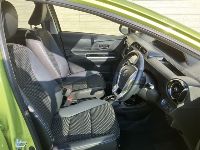 Toyota AQUA 2015-04 7847-1