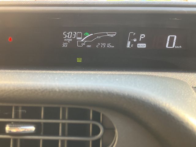 Toyota AQUA 2015-04 7847-21