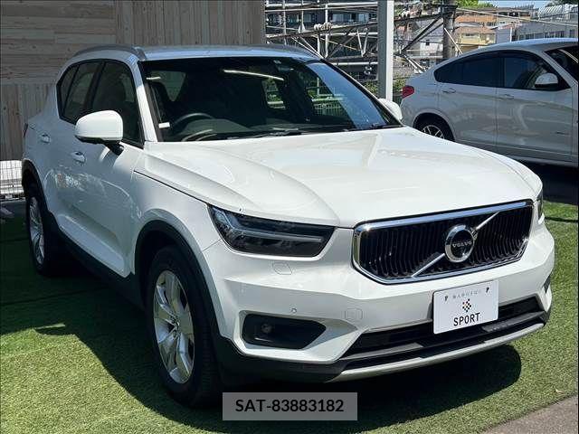Volvo XC40 2021-07 288778-15
