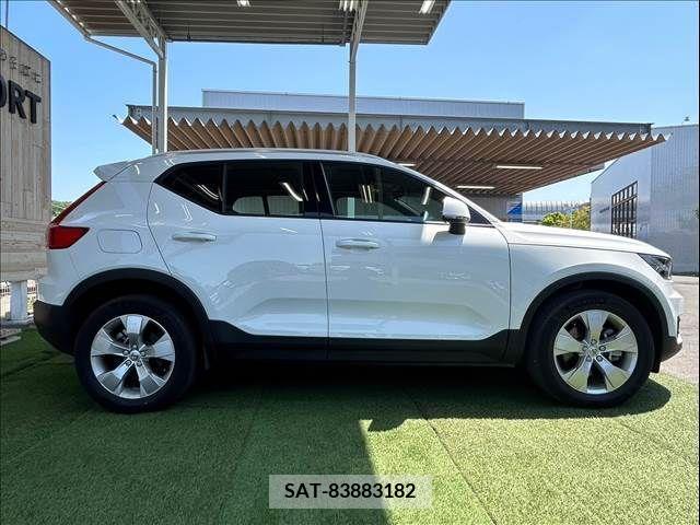Volvo XC40 2021-07 288778-14
