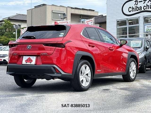 Lexus UX 2020-11 388162-2