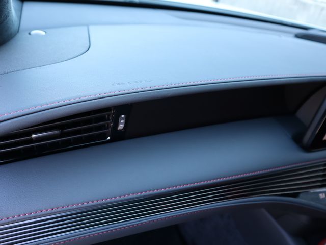 Lexus LS 2023-07 194749-20