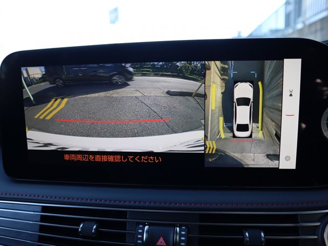 Lexus LS 2023-07 194749-14