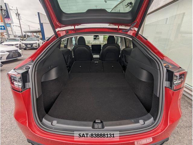 Tesla MODEL Y 2022-09 310906-7