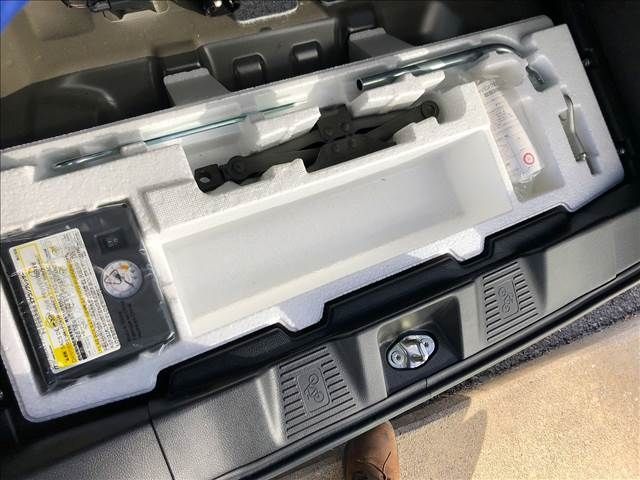 Suzuki SPACIA 2018-10 188083-29