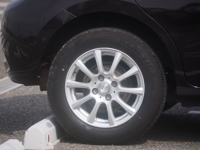 Nissan MARCH 2013-11 7886-6