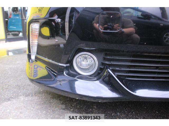Toyota PRIUS ALPHA 2011-09 232594-11