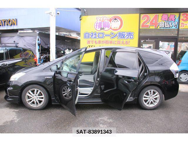 Toyota PRIUS ALPHA 2011-09 232594-16