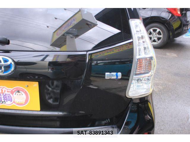 Toyota PRIUS ALPHA 2011-09 232594-18