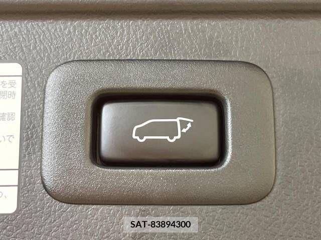 Toyota ALPHARD 2021-10 299518-8