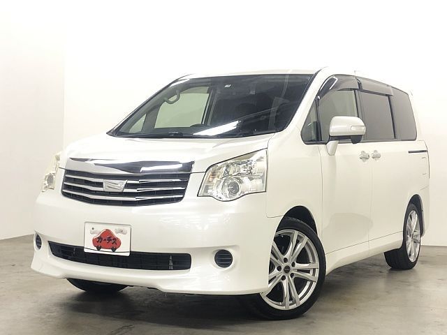 Toyota NOAH 2011-09 13734-0